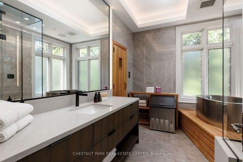 Photo 20 at 95 Bayview Ridge, York Mills, Toronto