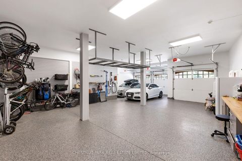 Photo 21 at 95 Bayview Ridge, York Mills, Toronto