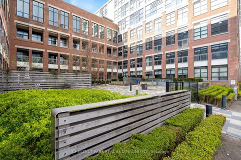 Photo 3 at 401 - 43 Hanna Avenue, Niagara, Toronto