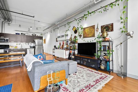 Photo 6 at 401 - 43 Hanna Avenue, Niagara, Toronto