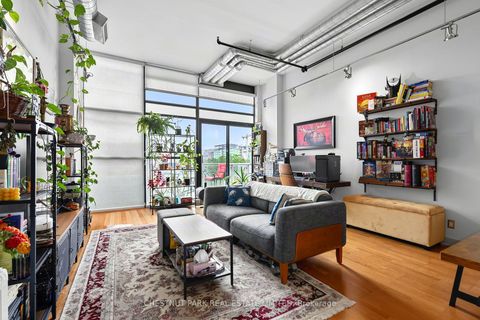 Photo 8 at 401 - 43 Hanna Avenue, Niagara, Toronto
