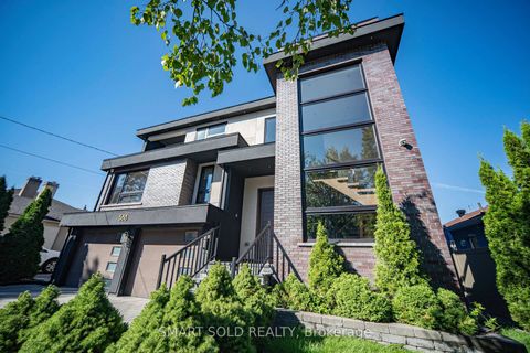Photo 6 at 588 Conacher Drive, Newtonbrook East, Toronto
