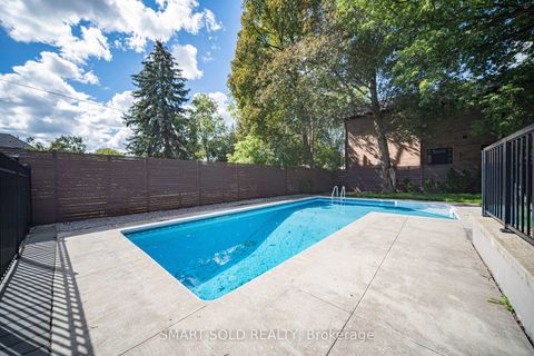 Photo 44 at 588 Conacher Drive, Newtonbrook East, Toronto