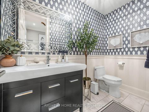 Photo 11 at 189 Stibbard Avenue, Mount Pleasant East, Toronto