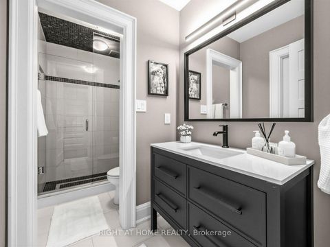 Photo 31 at 189 Stibbard Avenue, Mount Pleasant East, Toronto