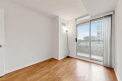 Photo 31 at 1511 - 238 Doris Avenue, Newtonbrook East, Toronto