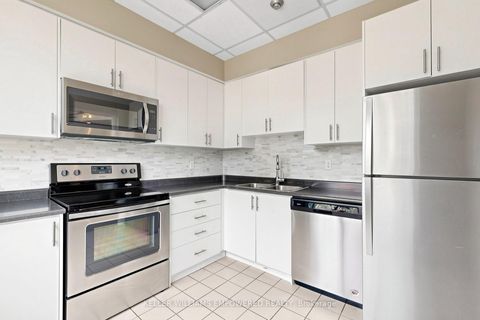 Photo 39 at 1511 - 238 Doris Avenue, Newtonbrook East, Toronto