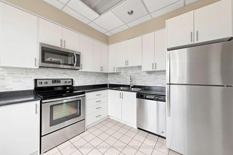 Photo 40 at 1511 - 238 Doris Avenue, Newtonbrook East, Toronto