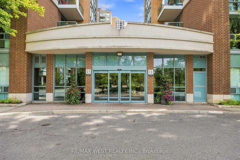 Photo 1 at 809 - 15 Michael Power Place, City Centre West, Toronto