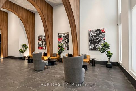Photo 2 at 318 - 270 dufferin Street, South Parkdale, Toronto