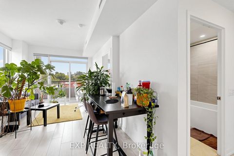 Photo 6 at 318 - 270 dufferin Street, South Parkdale, Toronto