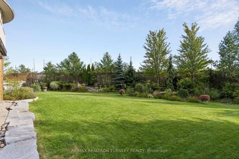 Photo 41 at 76 Vines Place, Bayview Southeast, Aurora