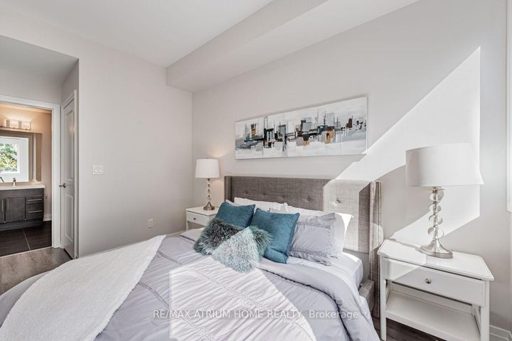 Photo 10 at 18 - 780 Sheppard Avenue E, Bayview Village, Toronto
