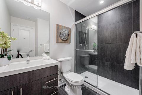 Photo 12 at 18 - 780 Sheppard Avenue E, Bayview Village, Toronto