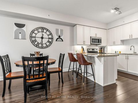 Photo 9 at 808 - 24 Woodstream Boulevard, Vaughan Grove, Vaughan