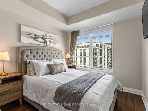 Photo 15 at 808 - 24 Woodstream Boulevard, Vaughan Grove, Vaughan