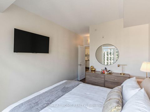 Photo 18 at 808 - 24 Woodstream Boulevard, Vaughan Grove, Vaughan