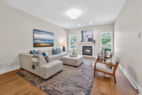 Photo 18 at 10 Purt Court, Bayshore, Barrie
