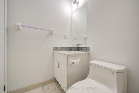 Photo 28 at 803 - 426 University Avenue, Chinatown, Toronto