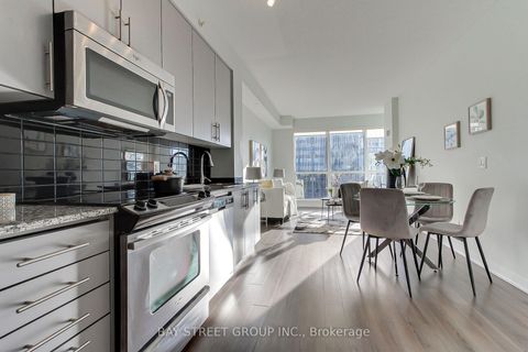 Photo 8 at 1212 - 60 Berwick Avenue, Eglinton, Toronto