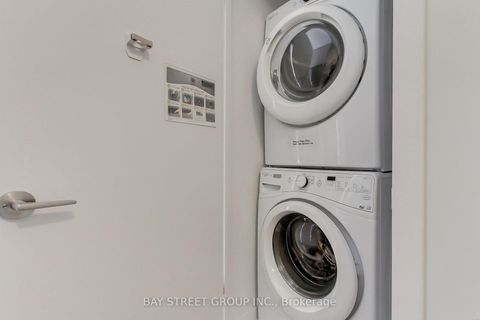 Photo 20 at 1212 - 60 Berwick Avenue, Eglinton, Toronto