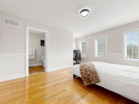 Photo 39 at 6 Malta Court, Jefferson, Richmond Hill