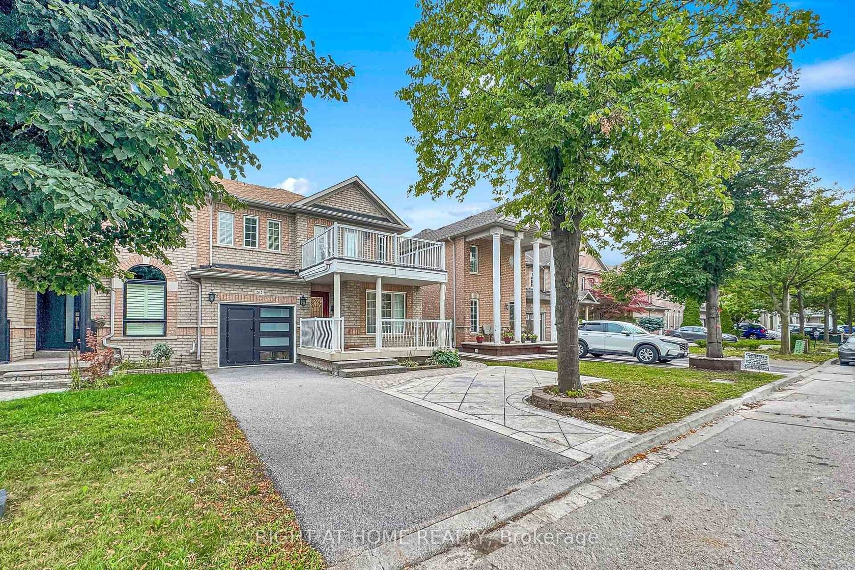 262 Wildberry Crescent, Vellore Village, Vaughan photo number 2
