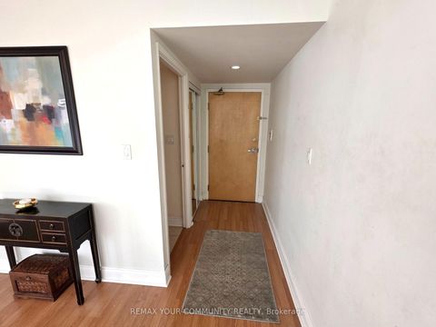 Photo 7 at 501 - 80 Cumberland Street, Annex, Toronto