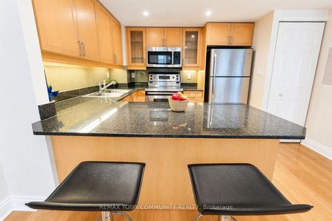 Photo 12 at 501 - 80 Cumberland Street, Annex, Toronto