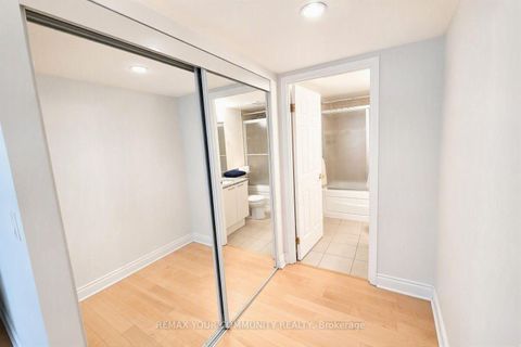 Photo 28 at 501 - 80 Cumberland Street, Annex, Toronto
