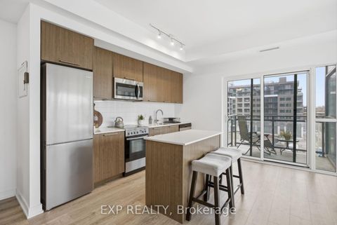 Photo 25 at 404 - 25 neighbourhood Lane, Queensway, Toronto