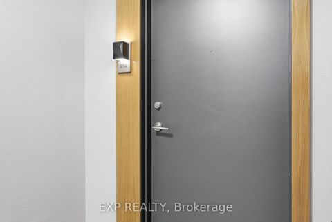 Photo 41 at 404 - 25 neighbourhood Lane, Queensway, Toronto