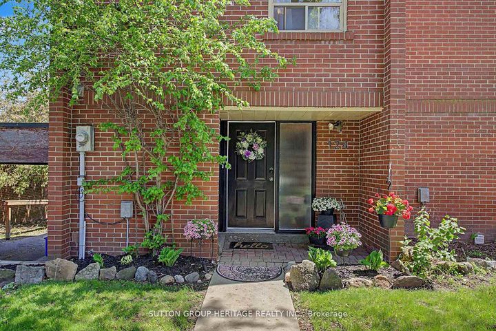 Photo 21 at 124 Wales Avenue, Old Markham Village, Markham