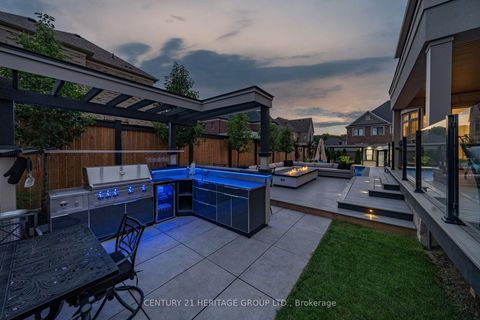 Photo 12 at 43 Sir Henry Court, King City, King