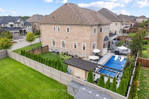 Photo 49 at 43 Sir Henry Court, King City, King