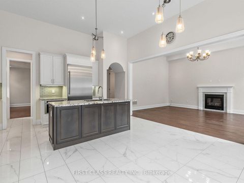 Photo 14 at 16 Macdonald Court, Oak Ridges Lake Wilcox, Richmond Hill