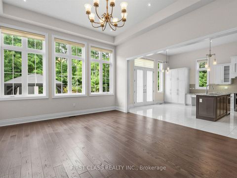 Photo 20 at 16 Macdonald Court, Oak Ridges Lake Wilcox, Richmond Hill