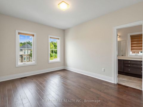 Photo 35 at 16 Macdonald Court, Oak Ridges Lake Wilcox, Richmond Hill