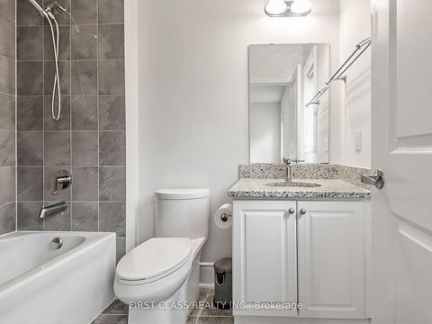 Photo 37 at 16 Macdonald Court, Oak Ridges Lake Wilcox, Richmond Hill