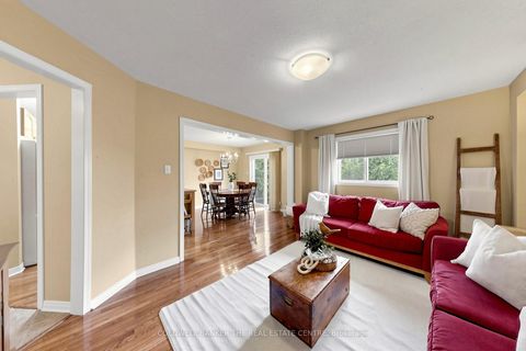 Photo 12 at 260 Flagstone Way, Woodland Hill, Newmarket