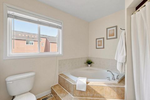 Photo 26 at 260 Flagstone Way, Woodland Hill, Newmarket
