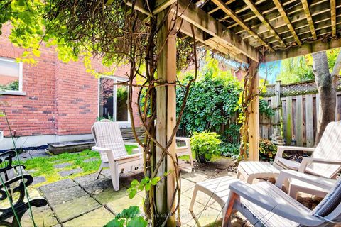 Photo 37 at 260 Flagstone Way, Woodland Hill, Newmarket