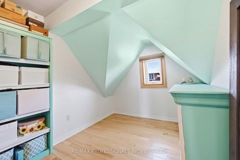 Photo 24 at 26 Abraham Welsh Road, Pelmo Park W5, Toronto
