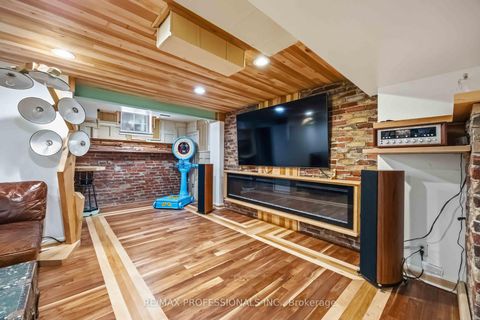 Photo 26 at 26 Abraham Welsh Road, Pelmo Park W5, Toronto