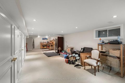 Photo 38 at 174 Ridley Boulevard, Nortown, Toronto