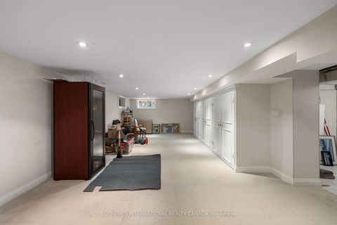 Photo 39 at 174 Ridley Boulevard, Nortown, Toronto