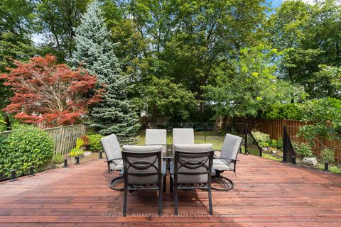 Photo 41 at 174 Ridley Boulevard, Nortown, Toronto