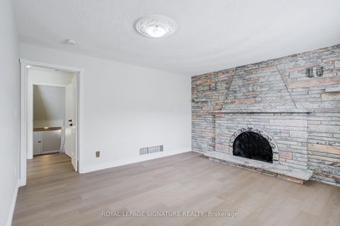 Photo 21 at 40 Beamsville Drive, L'Amoreaux, Toronto