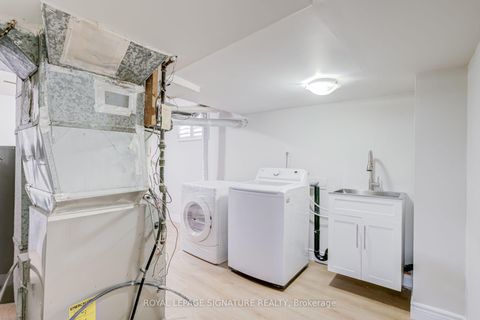 Photo 35 at 40 Beamsville Drive, L'Amoreaux, Toronto