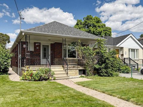 Photo 1 at 70 Beechborough Avenue, Greenbrook, Toronto